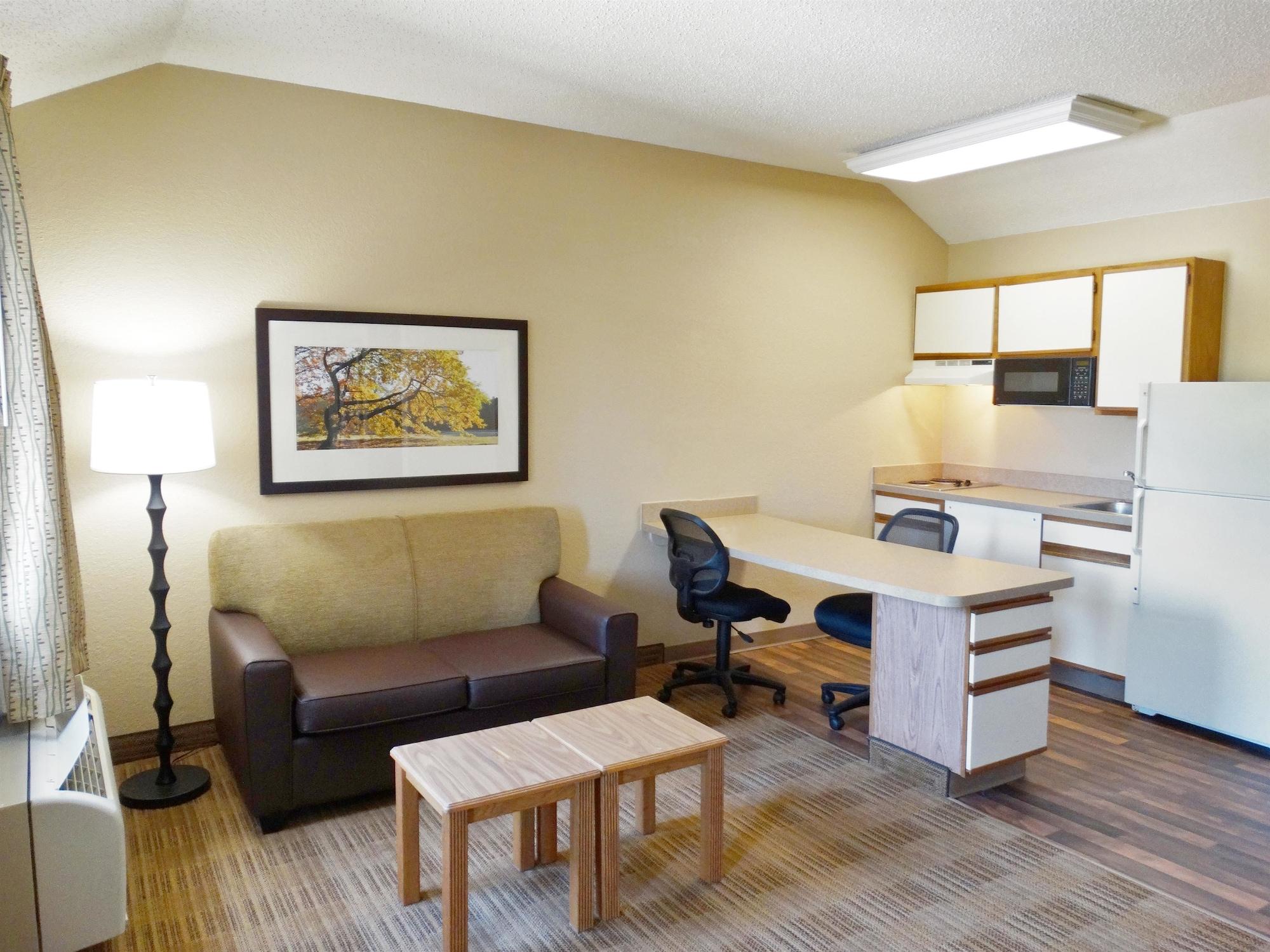 Extended America - - Alliant Avenue Louisville